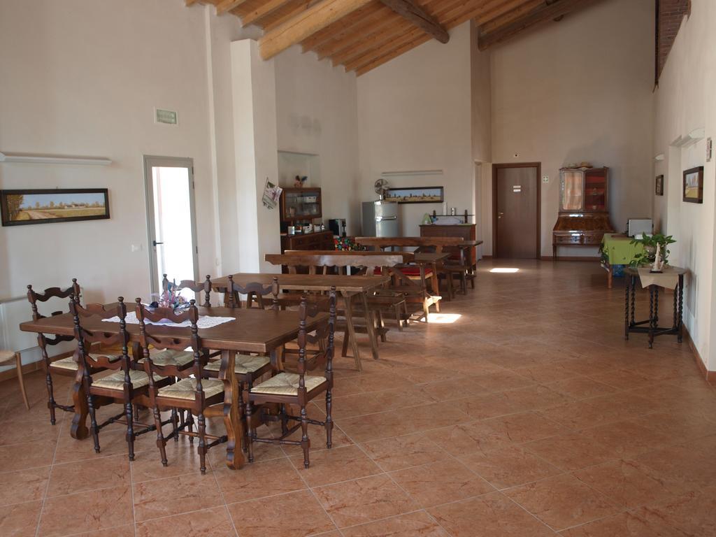 Albergue La Cascina Del Sole Rivarolo del Re ed Uniti Exterior foto