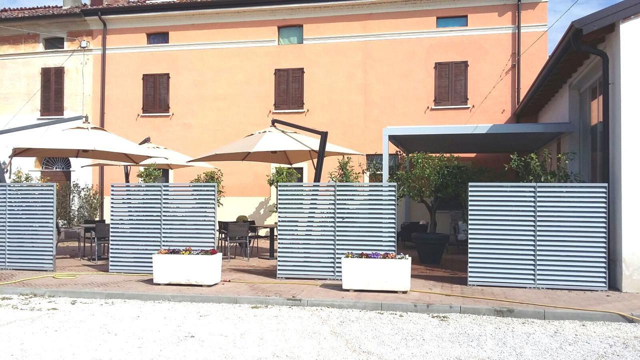 Albergue La Cascina Del Sole Rivarolo del Re ed Uniti Exterior foto